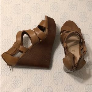 Aldo wedges